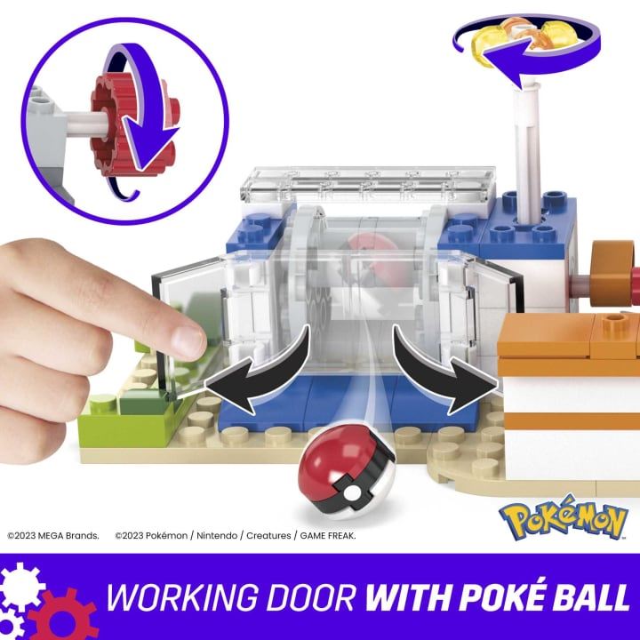 MEGA Pokémon Forest Pokémon Center Building Playset 648pcs 8+ HNT93