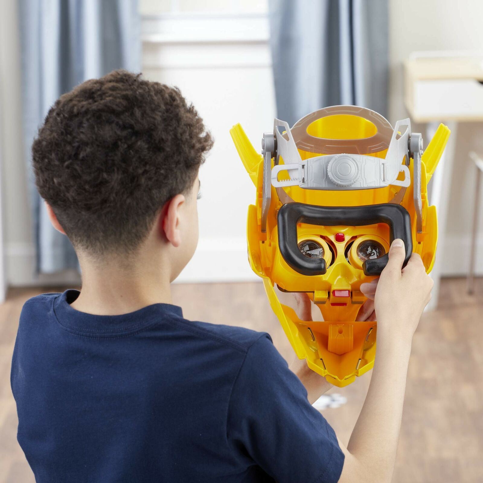 Transformers: Bee Vision Bumblebee AR Augmented Reality Experience (Hasbro)